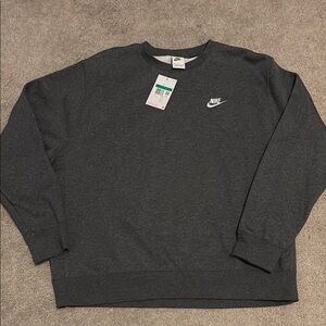 Nike Gray Crewneck sweatshirt with Classic Swoosh